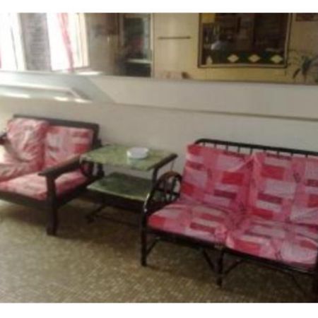 Silver Inn Hotel Сегамат Екстериор снимка